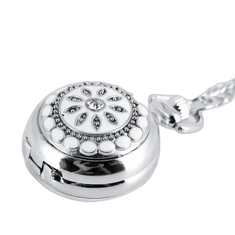 Montre à Gousset Chic Pearl’s Flower Argent