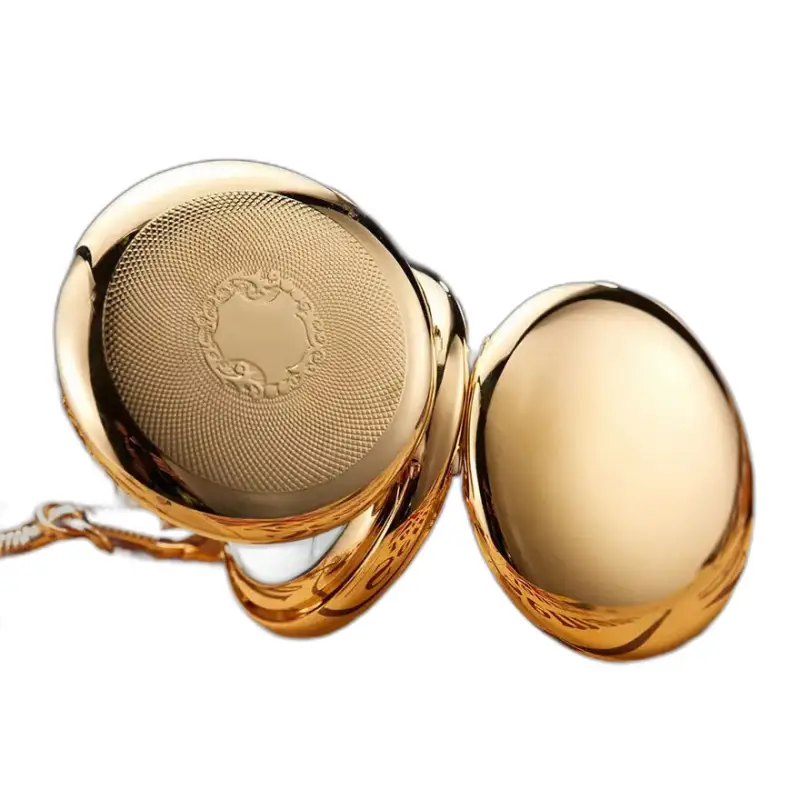 Montre à gousset Royal Luxury Double Chasseur avec couvercle ouvert et détails dorés
