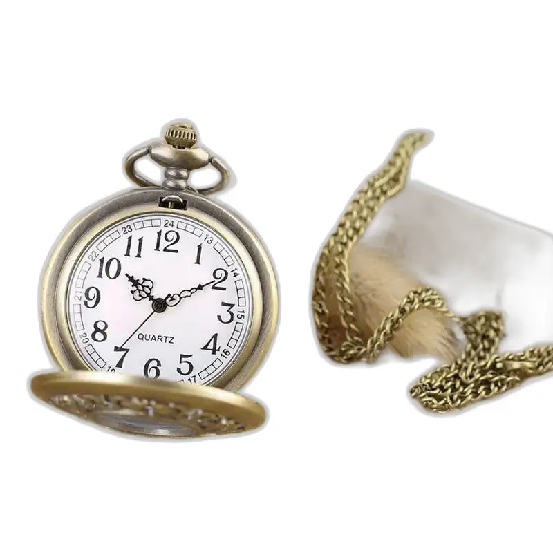 Montre Collier Bronze Fleur Géométrique Rétro avec chaîne vintage élégante