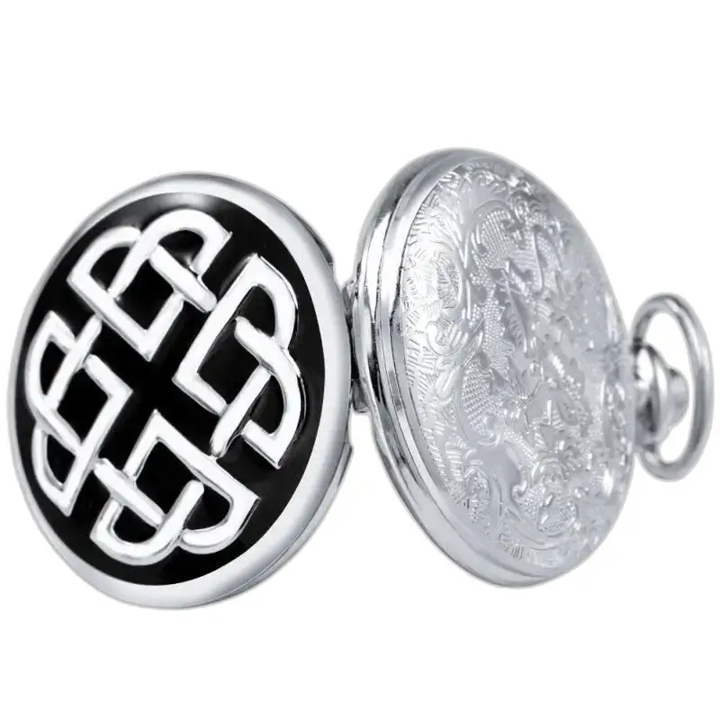 Montre collier Celtic Rope Classique Argent avec un motif de nœud celtique