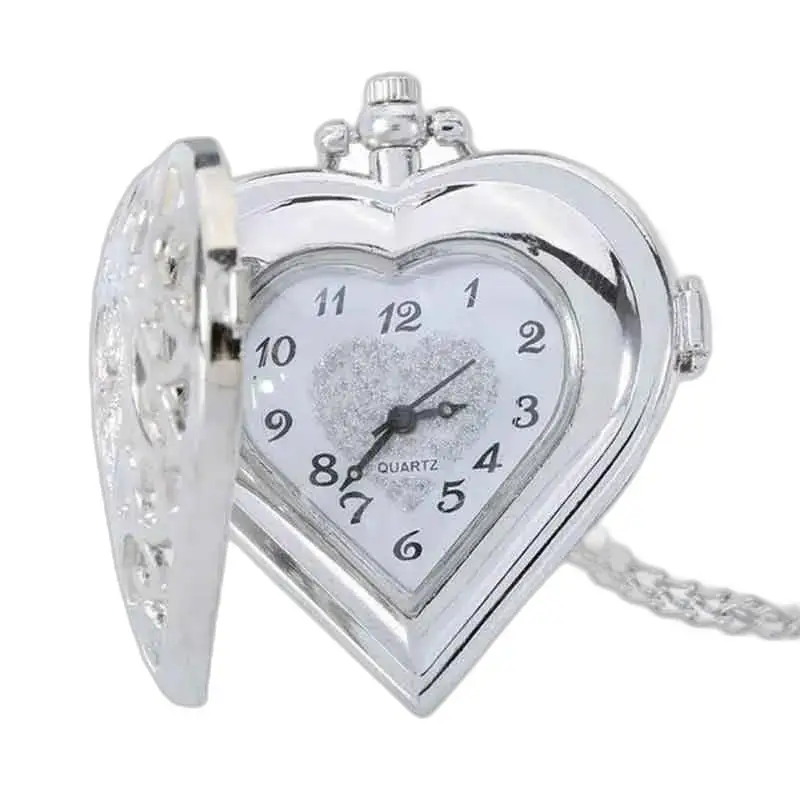 Montre Collier Cœur Photo en Argent Luxe avec un design en forme de cœur