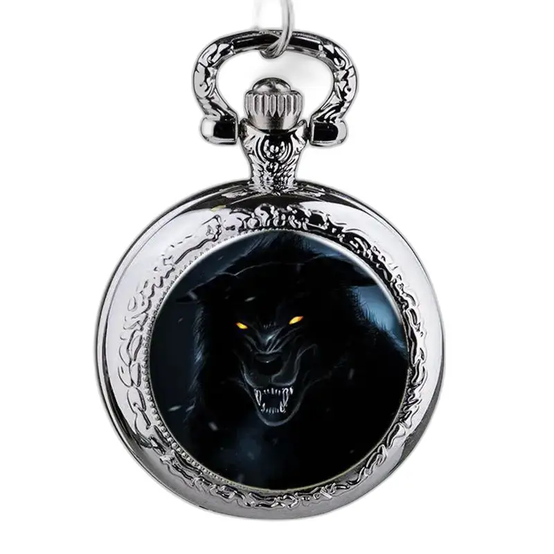 Montre collier loup en acier inoxydable argent avec design de loup-garou
