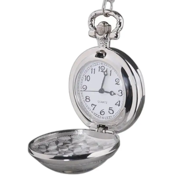 Montre Collier Personnalisable pour Homme Femme avec couvercle ouvert en argent