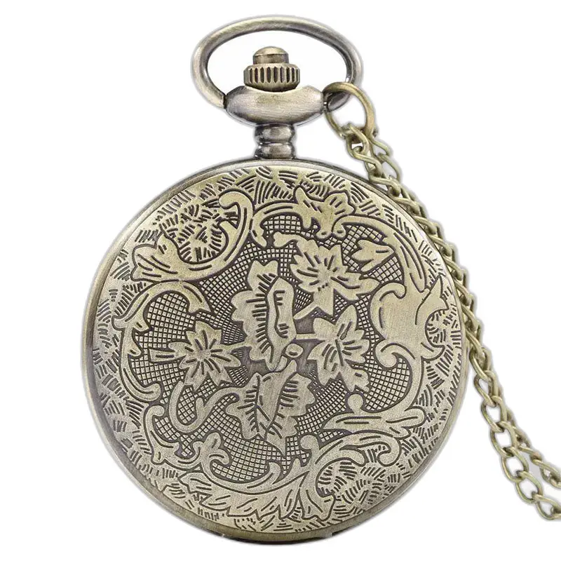 Montre Collier Rétro Vintage Femme Bronze avec un mouvement à quartz et un design orné