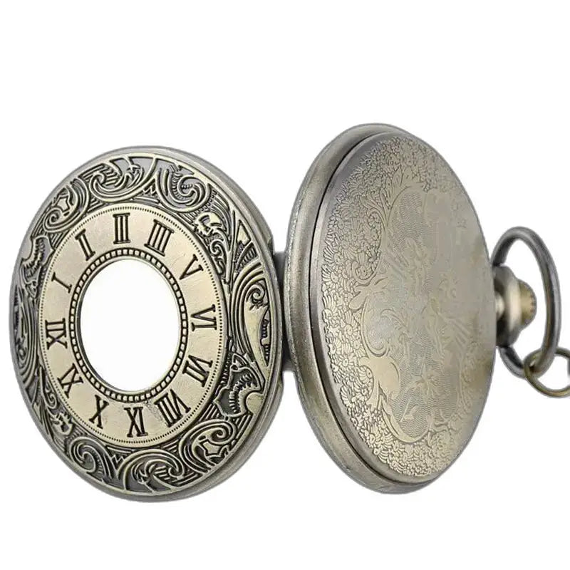 Montre Pendentif Ancienne Femme Argent Coeur avec un motif détaillé en argent
